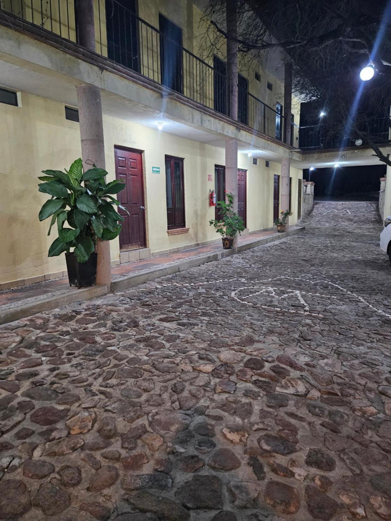 Hotel Villa Aurora Bernal Exterior foto